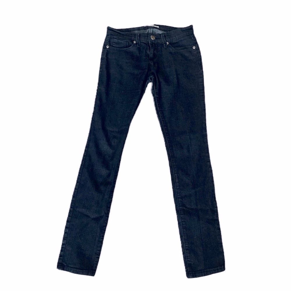 Forever 21 Dark Wash Low-Rise Skinny Jeans Size 25